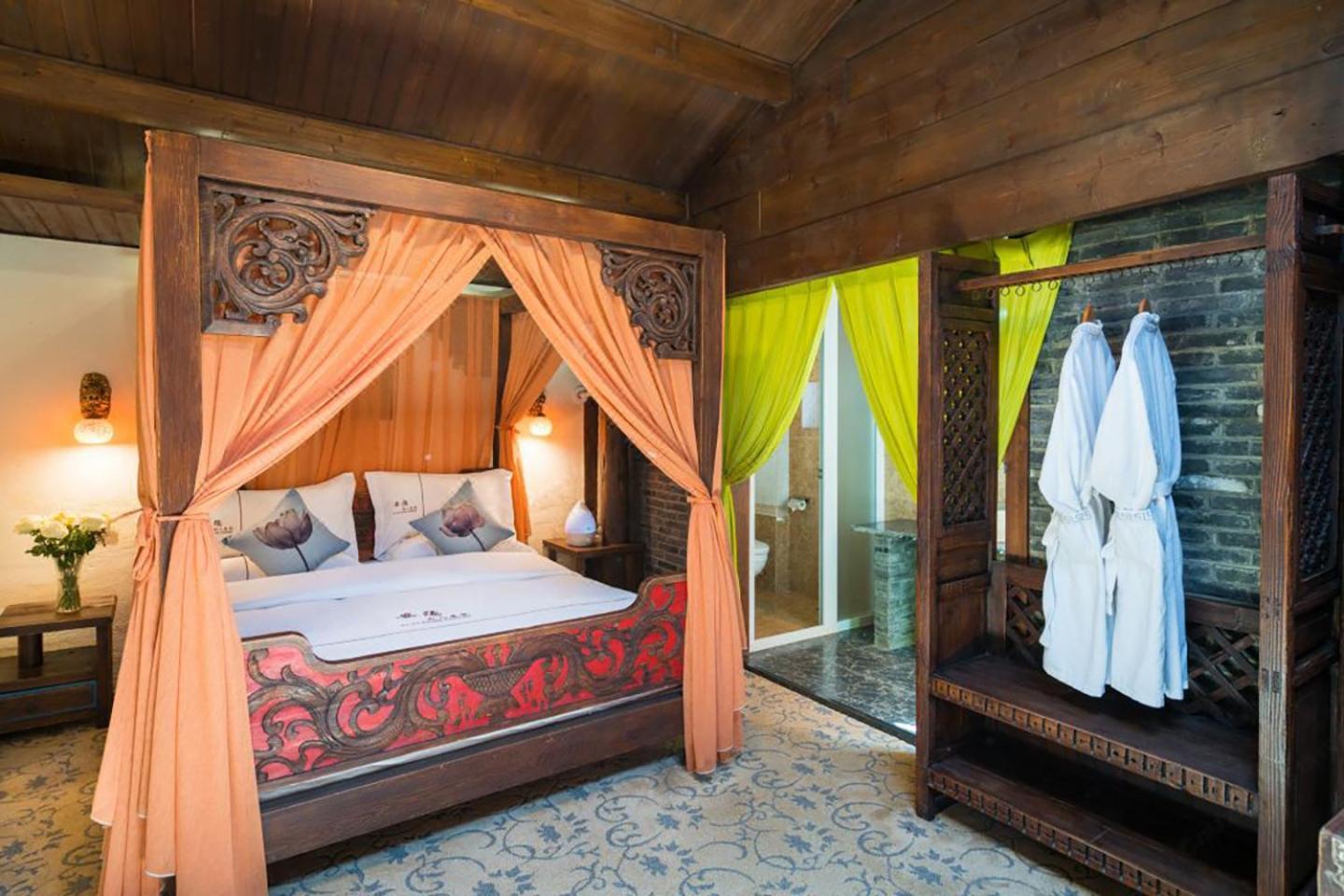 Big Tree Guesthouse - Naxi Old Style Lijiang  Exterior foto